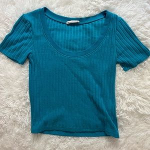 Zara top size small! Never worn!